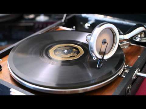 "Ramona" - Frank Ferera's Hawaiians - Annette Hanshaw (Pathe Actuelle)