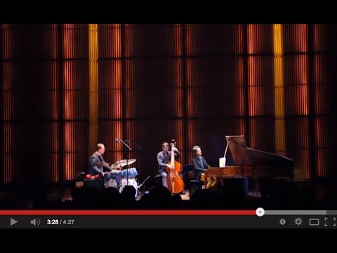 Rembrandt Frerichs Trio live at the Muziekgebouw aan 't IJ: Bach BWV 899