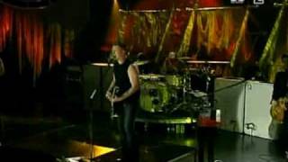 QOTSA - Queens of the Stone Age - First it Giveth - Live