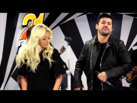 Delia feat. Deepcentral -  Stau in unitate (LIVE @ RADIO 21)
