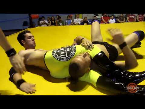 Trevis vs. Nico Narciso (arena sound)