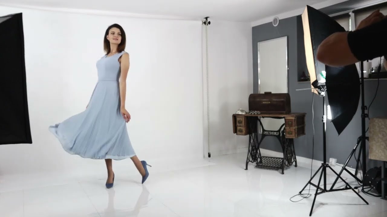 TRENDY LATO 2023 De Marco Ekskluzywne i najmodniejsze sukienki dla mamy wesela