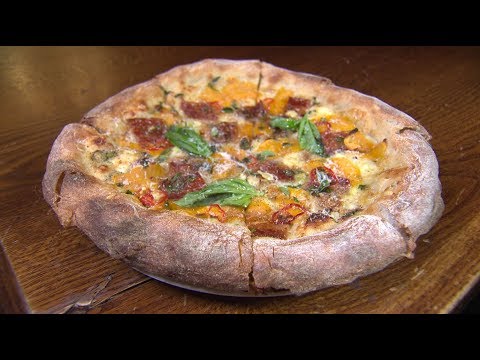 Chicago's Best California Style Pizza: Stella Barra Pizzeria