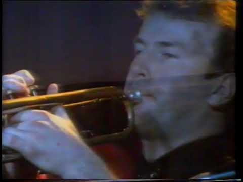 Hunters and Collectors - The Venue, St. Kilda 1984