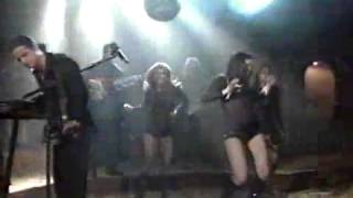 sentidos opuestos - fiesta (programa otro rollo)