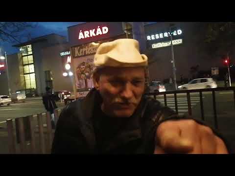 A Pécsi Majka jelenség Parasztelosztón Vikidál Gyulát énekelt