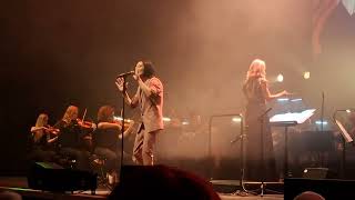 Klasyczne utwory Bowiego w wykonaniu Placebo i Peaches
