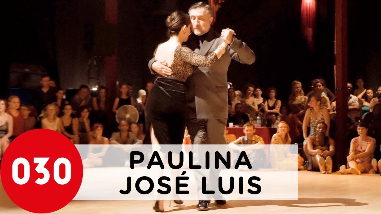 Paulina Cazabon and José Luis González – El barrio del tambor #PaulinayJoseLuis