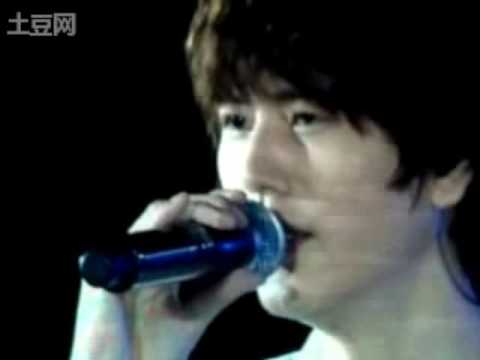 091018 Super Junior Super Show 2 [Seven Years of Love by Kyu Hyun]