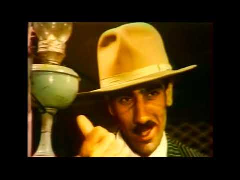 Qəzəlxan filmindən Əliağa Vahid meyxana deyir - Bizim şairimiz