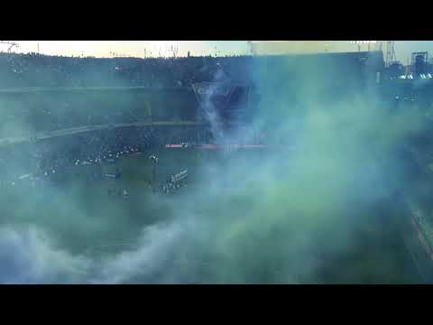 "ASÍ FUE EL RECIBIMIENTO DE BOCA EN LA BOMBONERA VS BANFIELD" Barra: La 12 &bull; Club: Boca Juniors