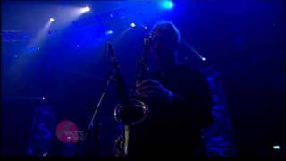 Paul Weller - Broken Stones - Live @ BBC Electric Proms 2006.10.25 (06/08) [16:9 HQ]