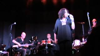 FHERNANDA - Desacostumei de carinho