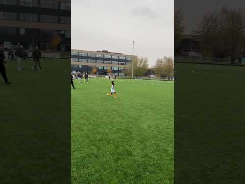 Arlan’s first volley goal for Forza Almere versus Buiten Boys