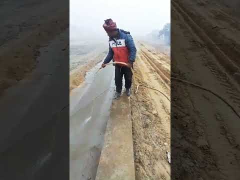 #Side #slope c.c & #wall #concrete par tarai #Ganga #caenal #works #going on at #site #Bulandshahar