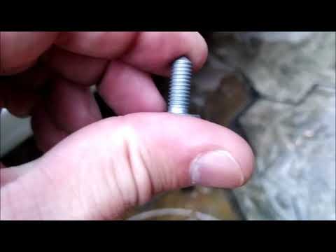 Снятие обшивки задней правой двери (дверной карты) Volkswagen Tiguan