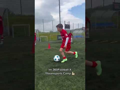 Megadribbler mit 11 Jährigem Fussballtalent! #shorts