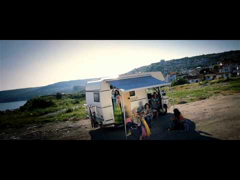 Poli Genova feat. LaTiDa - Soleni.dni.2012 1080p.