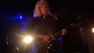 TORRES - Mother Earth, Father God (HD) Live In Paris 2015