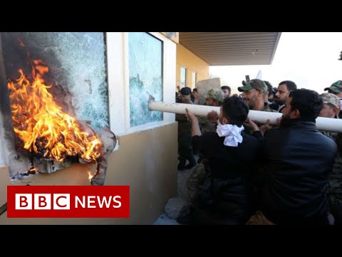 バグダッドの抗議者が米国大使館を標的に - BBC ニュース (Baghdad protesters target US embassy - BBC News)