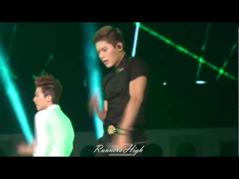 [Fancam] 120806 ZE:A Dongjun - Never End (Yeosu Expo Pop Festival)