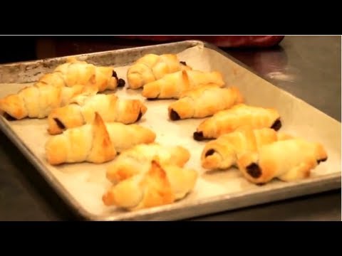 How to Make Pain au Chocolat (Chocolate Croissants)