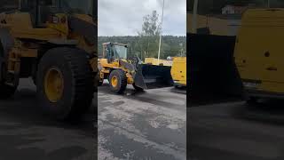 Volvo FM 300 flatbed truck | Image 4 - Autoline