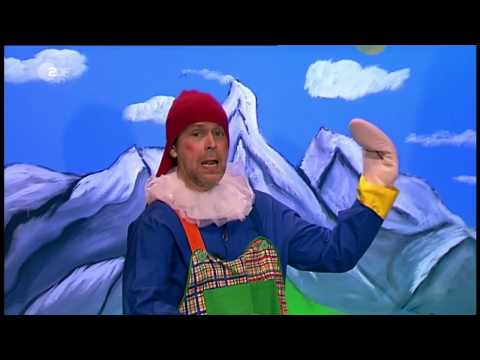 Verkehrskasper Matthias Matschke erklärt die Maut-Einnahmen - heute-show vom 09.12.2016 | ZDF