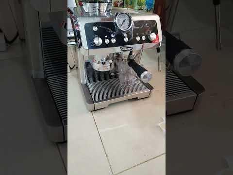 Máy pha cà phê DeLonghi EC9355.M - Hàng chính hãng