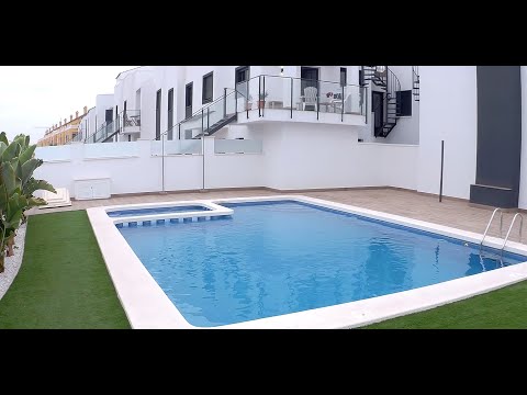 Cheap, New Bungalow on the beachfront in a good area! Spain, Torrevieja! review in 3 minutes!