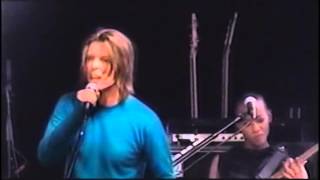 David Bowie – Can&#39;t Help Thinking About Me (Live Paris 1999)