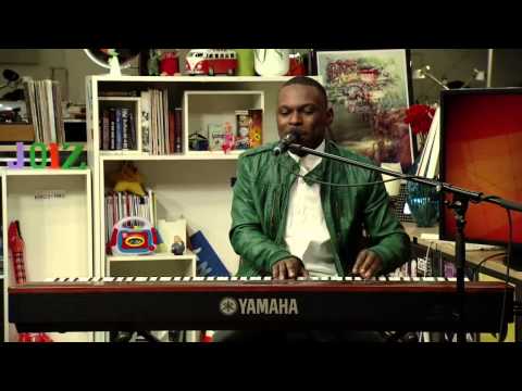 Living Room #11: Maxim Essindi - Cry Me A River