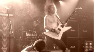 AIRBOURNE - Chewin the Fat (Live In Belfast)