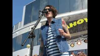 3/12 Tegan &amp; Sara - Speed Dating + I Couldn&#39;t Be Your Friend @ Parahoy #3 (Acoustic) 3/10/14