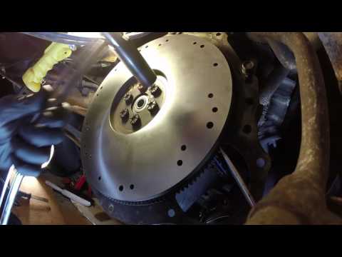 Flywheel and Clutch Install / 1993 F150
