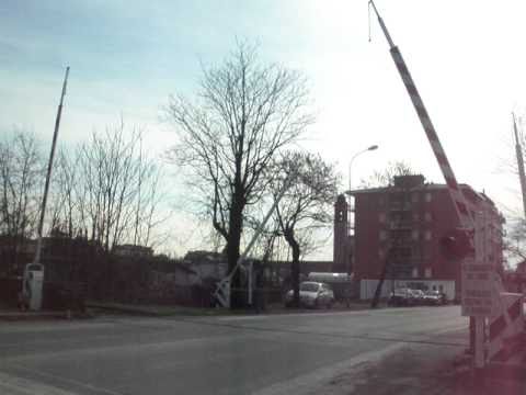 Passaggio a Livello di San Giovannino (Pavia) Parte 1