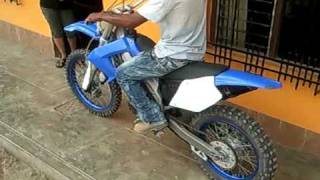 preview picture of video 'Loncin MotoCross 250cc  4T'
