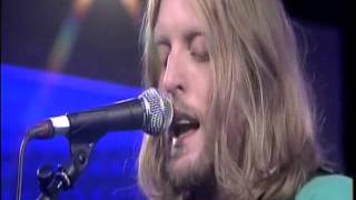 I am Arrows on Live from Studio Five 2011