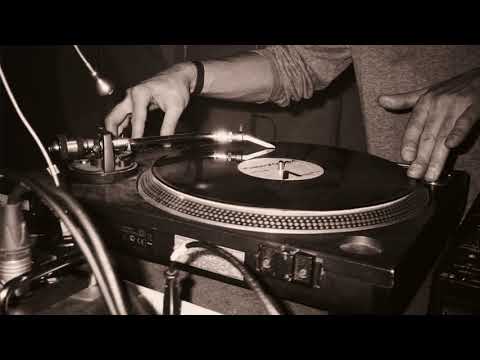 Old School Hip Hop Backing Track (A minor)