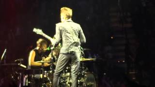 Muse - Revolt Live! [HD 1080p]