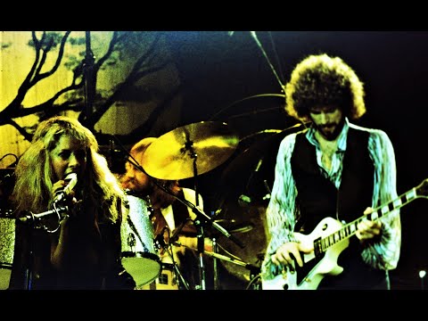 Fleetwood Mac - LA Forum Inglewood, CA 8/30/77