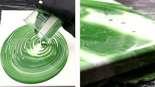 Acryl gießen mit zwei Farben - Olivgrün und Weiß