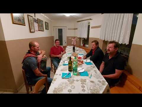 Skupina Pustroužeki- Na svete gore