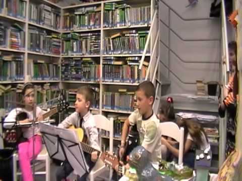 Kytarové přehrávky Hrádek 2015, Jaro dělá pokusy