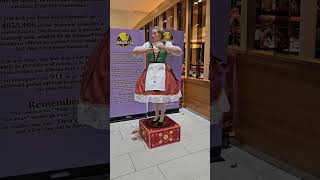 Download lagu incredible chitty chitty bang bang costume (truly scrumptious) at dragoncon 2023 mp3