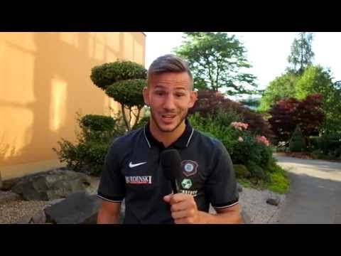 Simon #Skarlatidis vor der #Veilchen-Kamera  #VeilchenCAMP