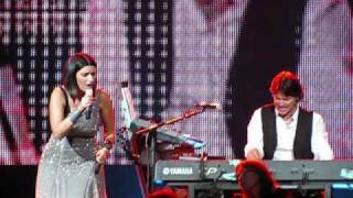 Laura Pausini y Arthur Hanlon - Prendo Te @ Hard Rock Live Hollywood, FL