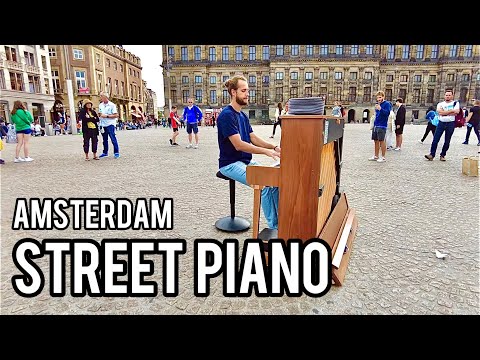 🎹 4K Street Piano Performance in Amsterdam, Dam Square. Piano in Public