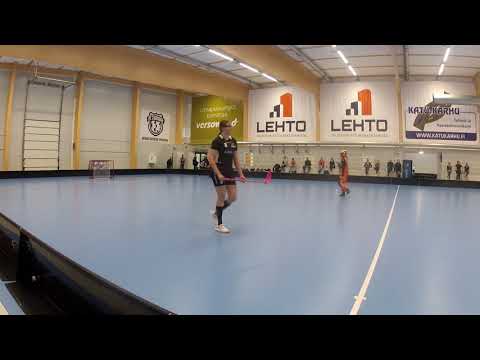 4.9.2019 FC Tuusula B-tytöt - Panthers B-tytöt - erä 3/3 ja voittolaukaukset Tuusulan salibandyhalli