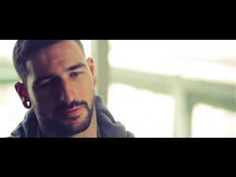 Rise Records Artist Profile - Michael Bohn from Issues